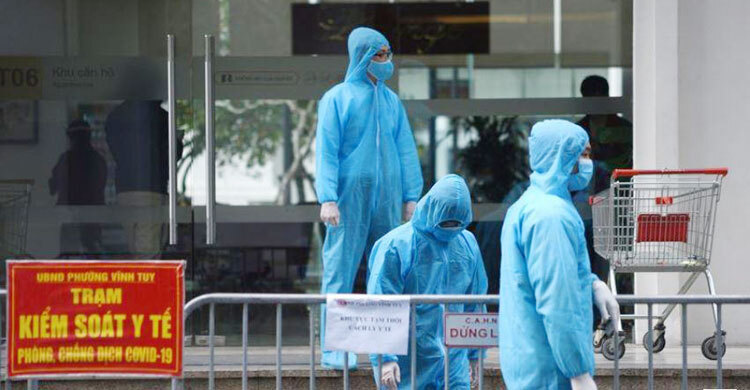 Vietnam OKs AstraZeneca vaccine, reports 34 new COVID-19 cases