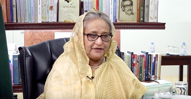 ‘রোহিঙ্গাদের অবশ্যই ফিরে যেতে হবে’