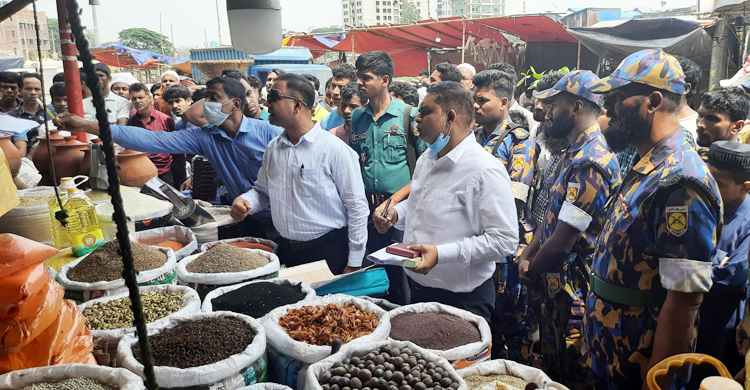 উত্তরা-টঙ্গীতে ভোক্তা অধিকারের অভিযান, জরিমানা লাখ টাকা