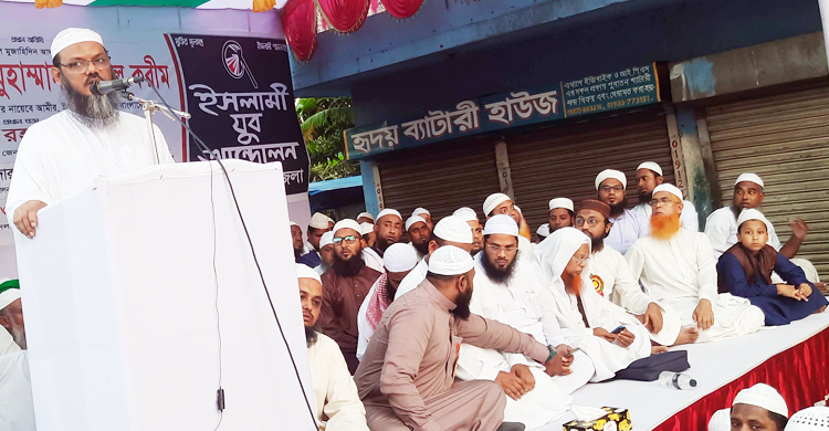 ‘আওয়ামী লীগ উন্নয়নের মহাসড়কে আছে, ভোটের সড়কে নেই’