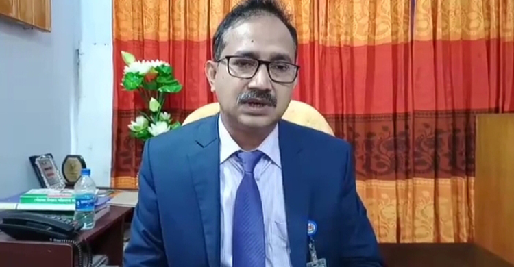 নির্বাচনী তথ্য আর পাস কার্ড না দিতে ‘ঘুমের’ অযুহাত