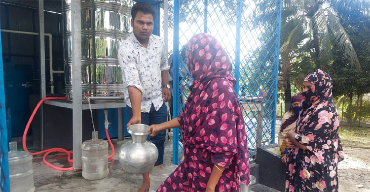 সাতক্ষীরায় সুপেয় পানির সংকট মেটাচ্ছে ‘প্রবাহ’