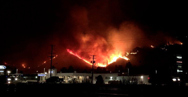 Canada heatwave: Lightning strikes trigger wildfires in British Columbia