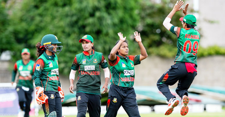 অভিষেকে বাজিমাত রাবেয়ার, ৫০ রানে অলআউট নেপাল