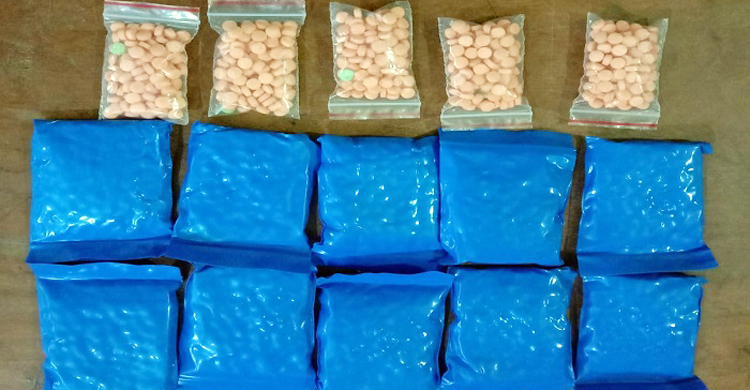 কক্সবাজার থেকে ইয়াবা এনে ঢাকায় বিক্রি, গ্রেফতার ২