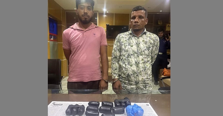 কাভার্ডভ্যানে মিললো ৯ হাজার ইয়াবা, গ্রেফতার ২