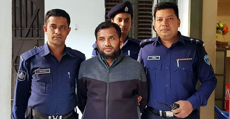 হাইকোর্টেও জামিন মেলেনি সেই ‘কোটিপতি পিয়নের’