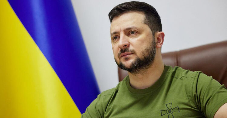 Zelenskiy warns Russia could use chemical weapons, calls for more sanctions