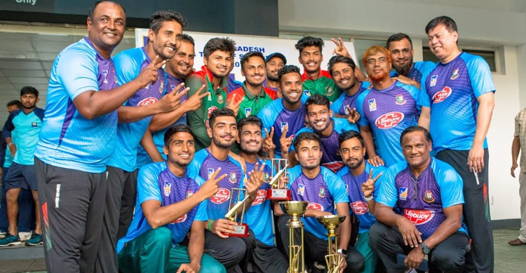 দেশে ফিরেছে লঙ্কাজয়ী ‘এ’ দল