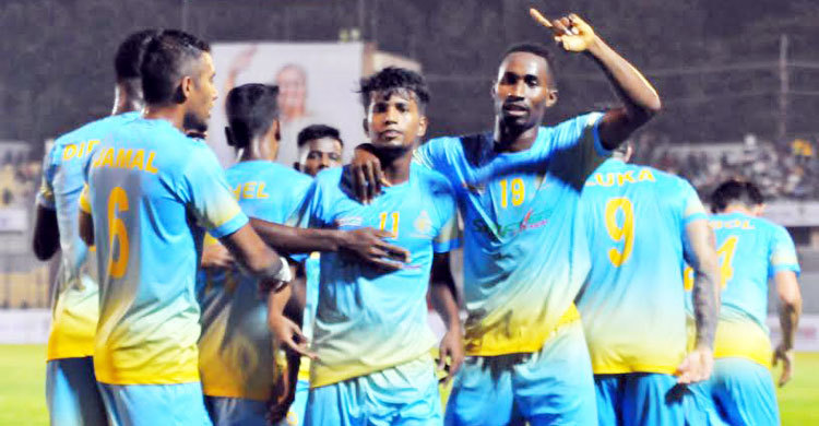 দুই চ্যাম্পিয়নের লড়াইয়ে চট্টগ্রাম আবাহনীর জয়
