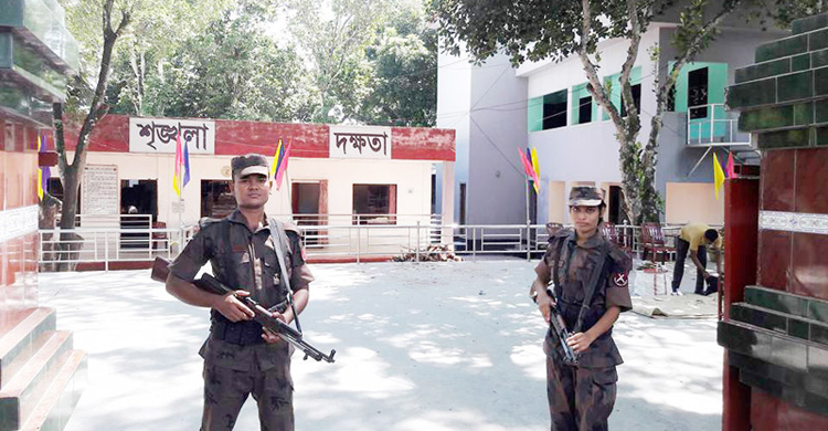 দেশে ফিরল ভারতে পাচার হওয়া ৩ কিশোর-কিশোরী