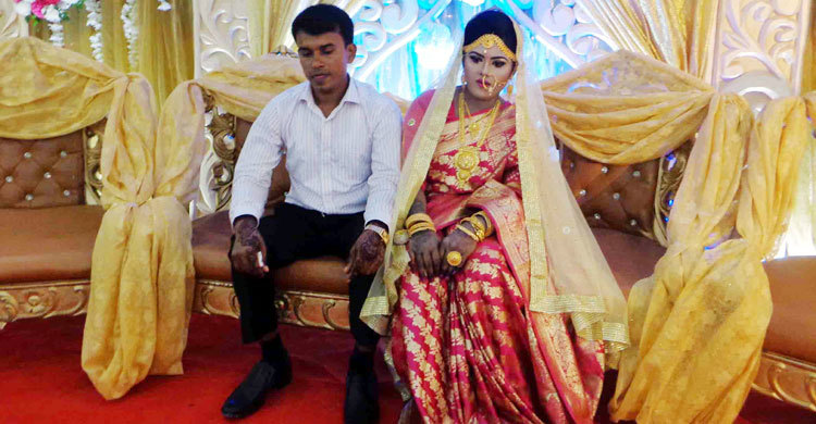 এতিম খুশির জমকালো বিয়ে দিলেন রংপুরের ডিসি