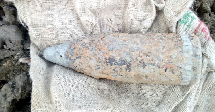 যুদ্ধের সময় ফেলে রাখা মর্টার শেল জীবননগরে উদ্ধার