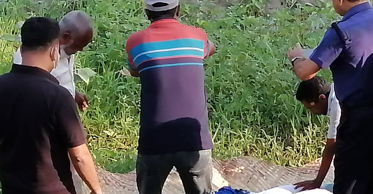 পরিত্যক্ত ট্রলি ব্যাগে কিশোরীর লাশ