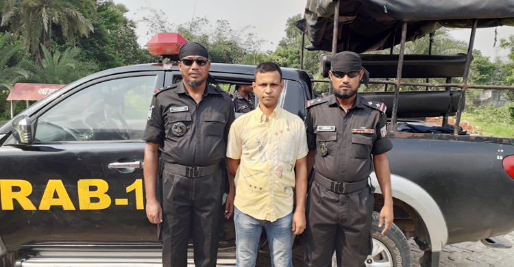 মেকানিক থেকে পুলিশের এসআই!