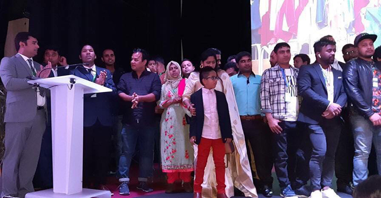 ফ্রান্সে বাংলাদেশি শিক্ষার্থীদের সম্মাননা