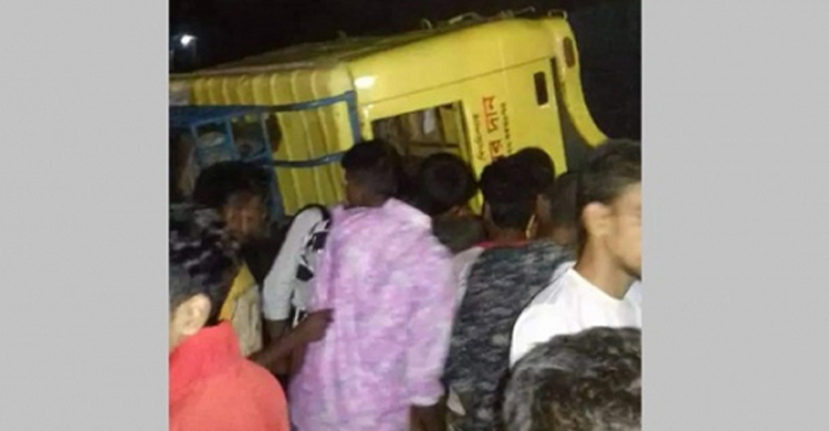 শ্রীপুরে ট্রাকচাপায় নিহতের সংখ্যা বেড়ে ৪