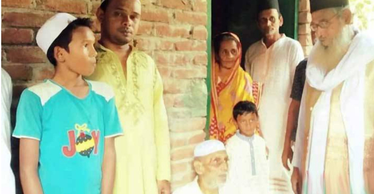 ইসলাম গ্রহণ করলেন একই পরিবারের ছয়জন