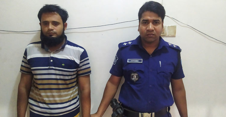 অশ্লীল ভিডিও দেখিয়ে ৭ বছরের শিশুকে ধর্ষণ