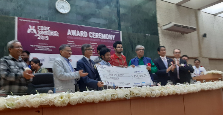 প্রাথমিক বিদ্যালয় থেকেই কম্পিউটার প্রোগ্রামিং শুরু করতে হবে