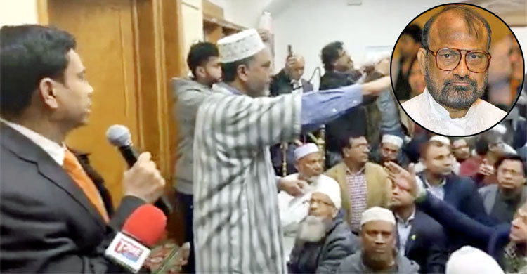 নিউইয়র্কে খোকার জানাজায় হট্টগোল