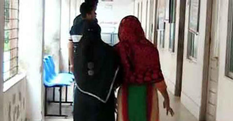 কিশোরীকে নয়দিন আটকে রেখে ৮ বন্ধুর ধর্ষণ