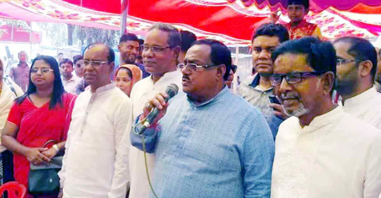 ধর্ম নিয়ে কোনো রাজনীতি নয় : খাদ্যমন্ত্রী