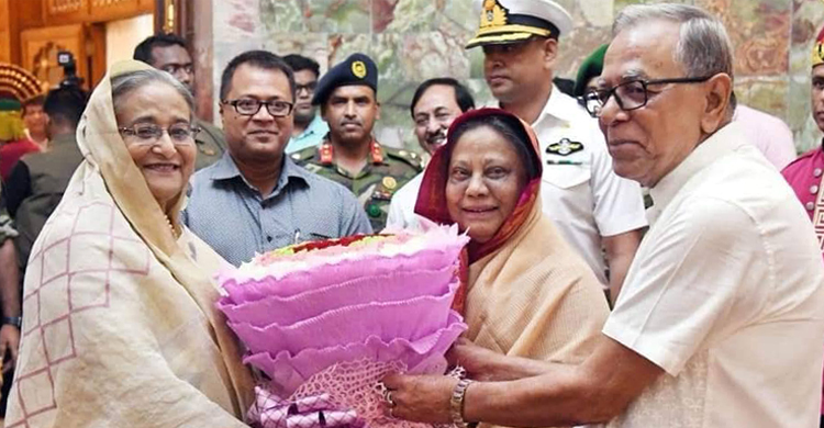 প্রধানমন্ত্রীকে রাষ্ট্রপতির অভিনন্দন