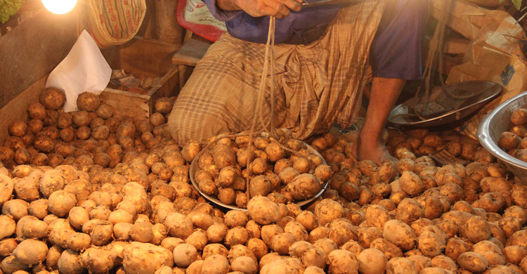 এবার বাড়ল আলুর দাম