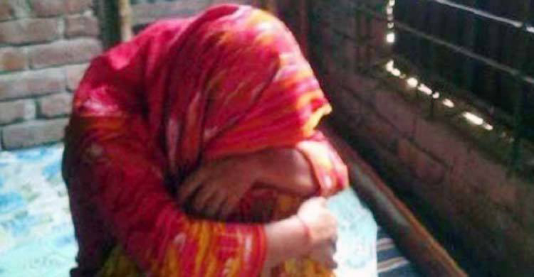 সেন্টমার্টিনে হোটেলে ডেকে নিয়ে কিশোরীকে ধর্ষণ