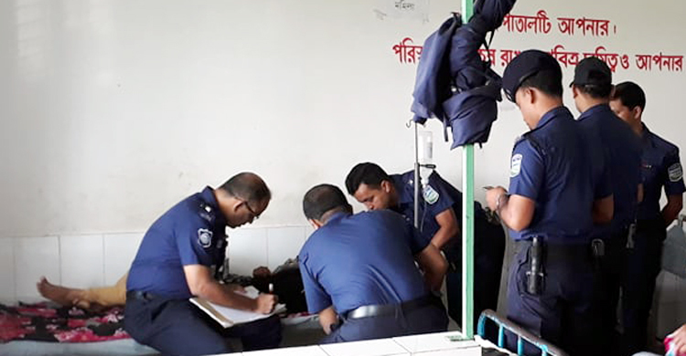 হাতে টাকা গুঁজে দিয়ে কুপ্রস্তাব, রাজি না হওয়ায় অপহরণ করে ধর্ষণ