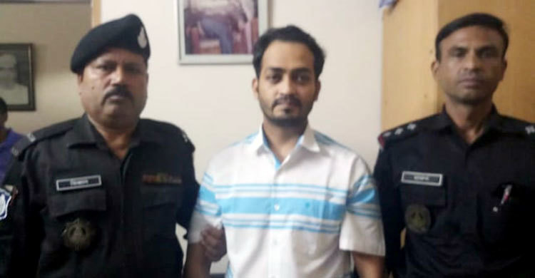 কাউন্সিলর রাজীবকে ভাটারা থানায় সোপর্দ
