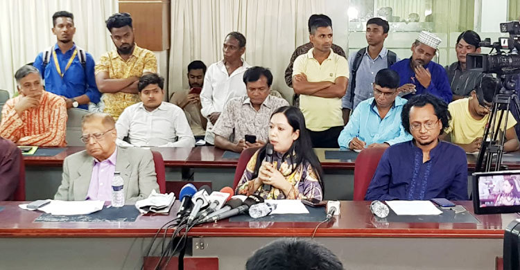 রাজনীতি এখন বড় লাভজনক ব্যবসা : এমপি রুমিন
