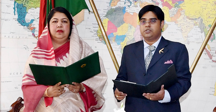 এমপি হিসেবে শপথ নিলেন সাদ এরশাদ