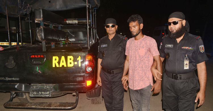 টঙ্গীতে ৩০ কেজি গাঁজাসহ আটক ১