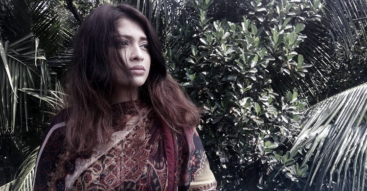 মানসিক ভাবে অসুস্থ সারিকা পড়লেন ছিনতাইকারীদের খপ্পরে