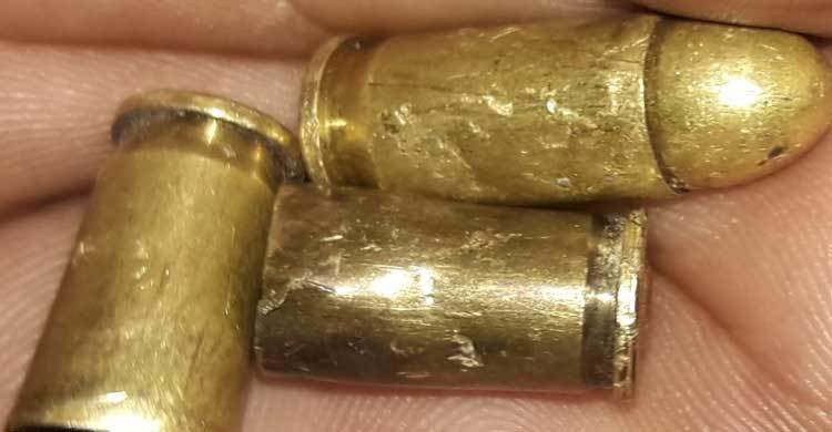 ফাঁকা গুলি ছুড়ে ফিল্মি স্টাইলে বিকাশের ২৬ লাখ টাকা ছিনতাই