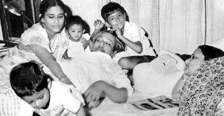 শেখ রাসেল : শিউলি-গন্ধরাজ এবং নবান্নের হাসি