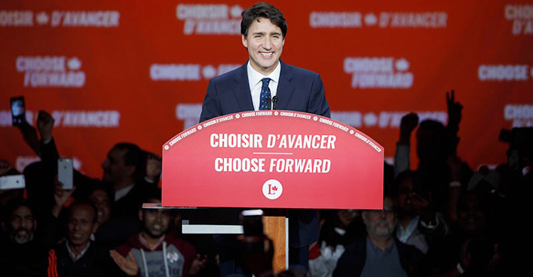 Canadian PM Trudeau wins second term but loses majority