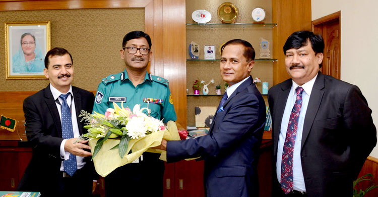 ডিএমপি কমিশনারের সঙ্গে ইউসিবি'র ব্যবস্থাপনা পরিচালকের সাক্ষাৎ