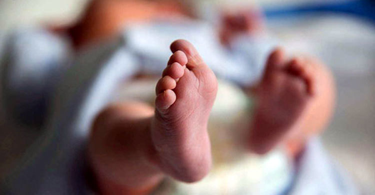 প্রতিপক্ষের হামলায় প্রাণ গেল গর্ভের সন্তানের