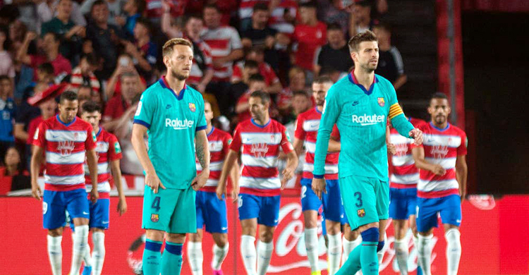 বার্সাকে হারিয়ে টেবিলের শীর্ষে গ্রানাডা