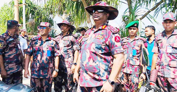 ‘সেন্টমার্টিনের সীমান্ত নিরাপত্তায় বিজিবিই যথেষ্ট’