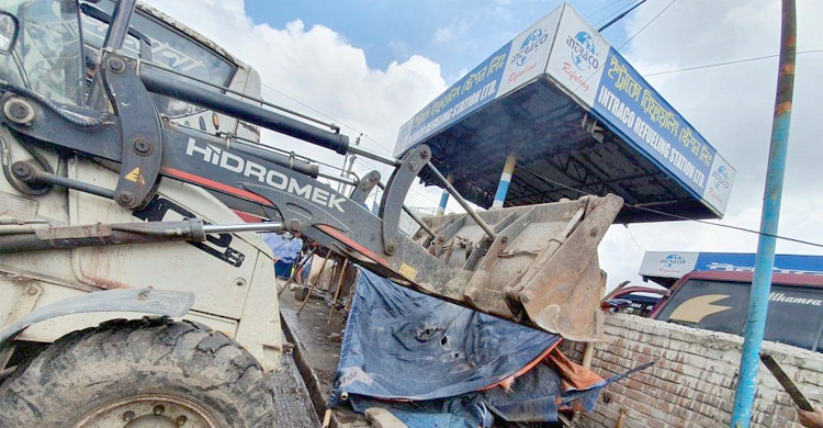 গাবতলী বাস টার্মিনালের অবৈধ স্থাপনা উচ্ছেদ