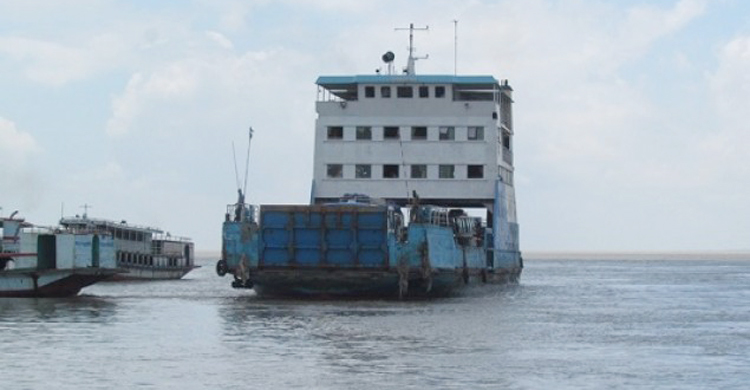 কাঁঠালবাড়ী-শিমুলিয়া নৌরুটে ফেরি চলাচল স্বাভাবিক