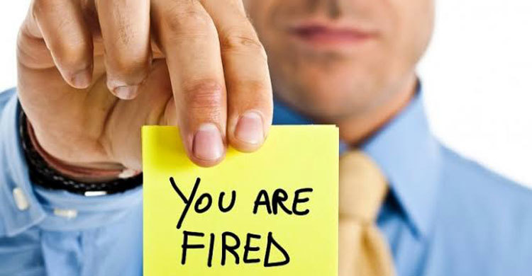 চাকরি থেকে বরখাস্ত করায় বসকে হত্যা