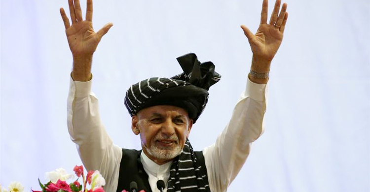 Ghani ‘unhurt’ as blast kills dozens at Afghan president’s rally