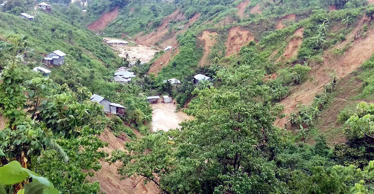 বুধবারও বহাল ভূমিধসের পূর্বাভাস