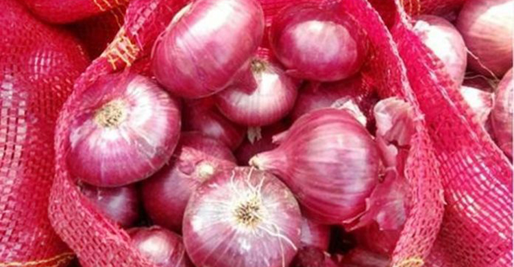 ভারতের পেঁয়াজ রফতানি বন্ধে বাংলাদেশে প্রভাব