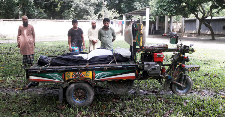 পুত্রবধূর ধাক্কায় শ্বশুরের মৃত্যু!